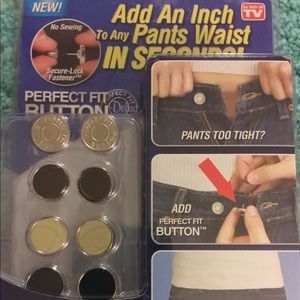 🌷SALE❣️Deluxe Perfect Fit Button - New in Pkg